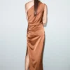Robe asymétrique en satin Robe asymétrique en satin