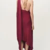 Robe asymétrique en satin Robe asymétrique en satin