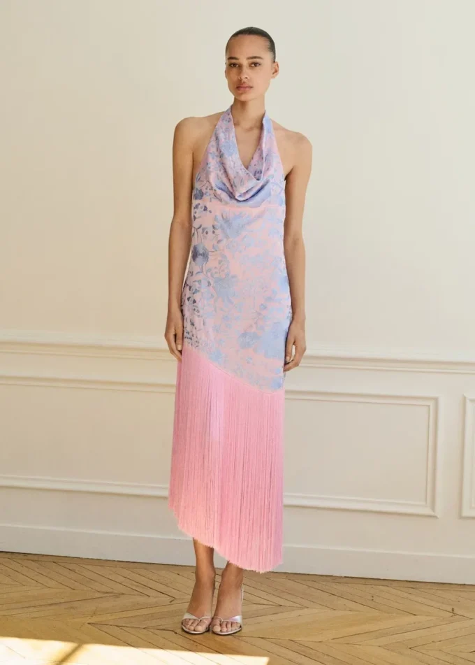 Robe asymétrique à franges brodées Robe asymétrique à franges brodées