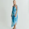 Robe asymétrique à imprimé floral Robe asymétrique à imprimé floral