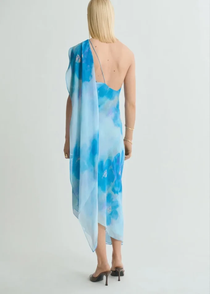 Robe asymétrique à imprimé floral Robe asymétrique à imprimé floral