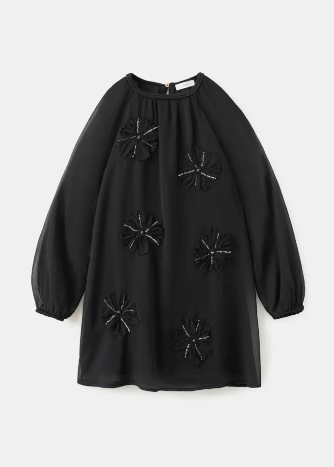 Robe à broderies florales Robe à broderies florales