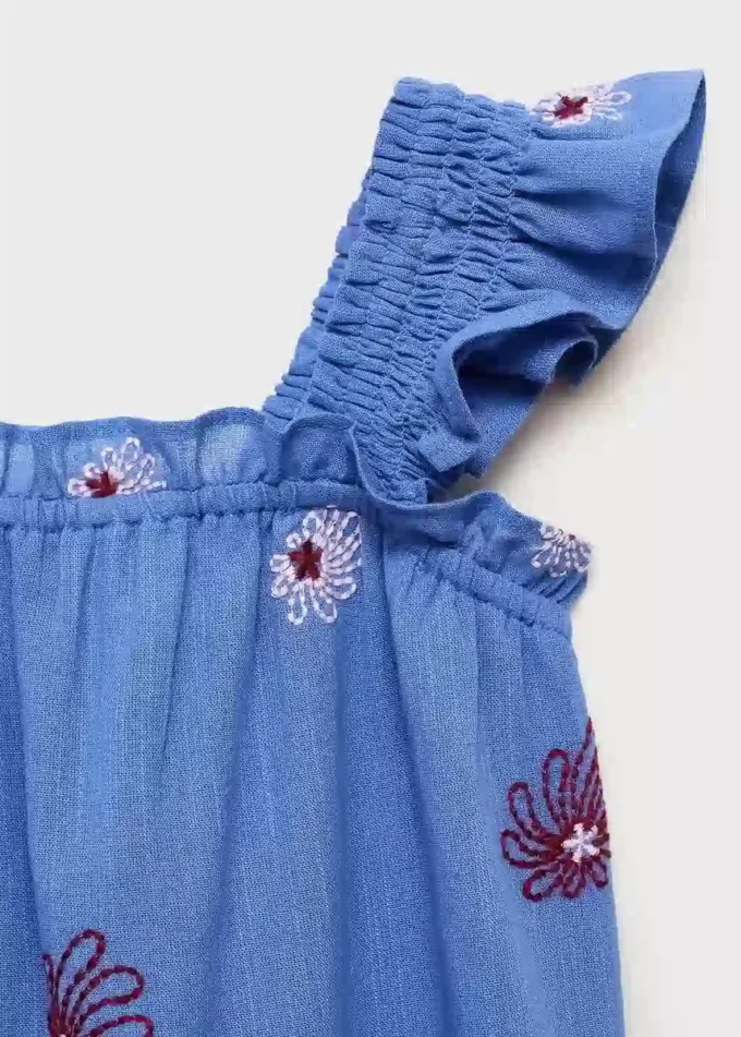 Robe à broderies florales Robe à broderies florales