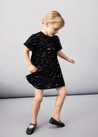 Robe courte à paillettes