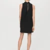 Robe à découpes et nœuds Robe à découpes et nœuds