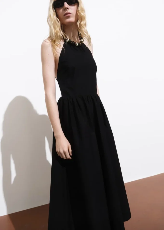 Robe dos nu avec dos croisé Robe dos nu avec dos croisé