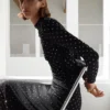Robe à dos nu et cristaux Robe à dos nu et cristaux