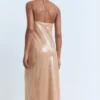 Robe dos nu à paillettes Robe dos nu à paillettes