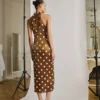 Robe dos nu à pois en strass Robe dos nu à pois en strass