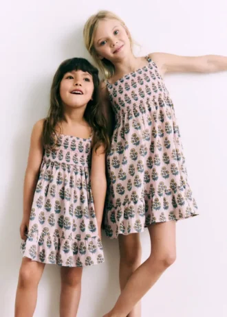 Robe en coton à fleurs Robe en coton à fleurs