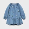 Robe en denim brodée de fleurs Robe en denim brodée de fleurs