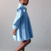 Robe en denim à volants