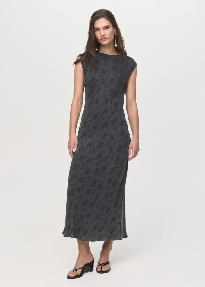 Robe en jacquard satiné à fleurs Robe en jacquard satiné à fleurs