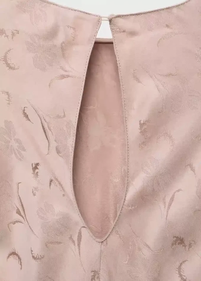 Robe en jacquard satiné à fleurs Robe en jacquard satiné à fleurs