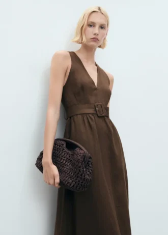 Robe en lin à ceinture