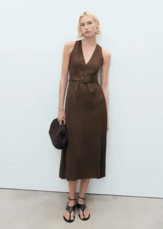 Robe en lin à ceinture