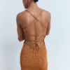 Robe en lurex avec dos croisé Robe en lurex avec dos croisé