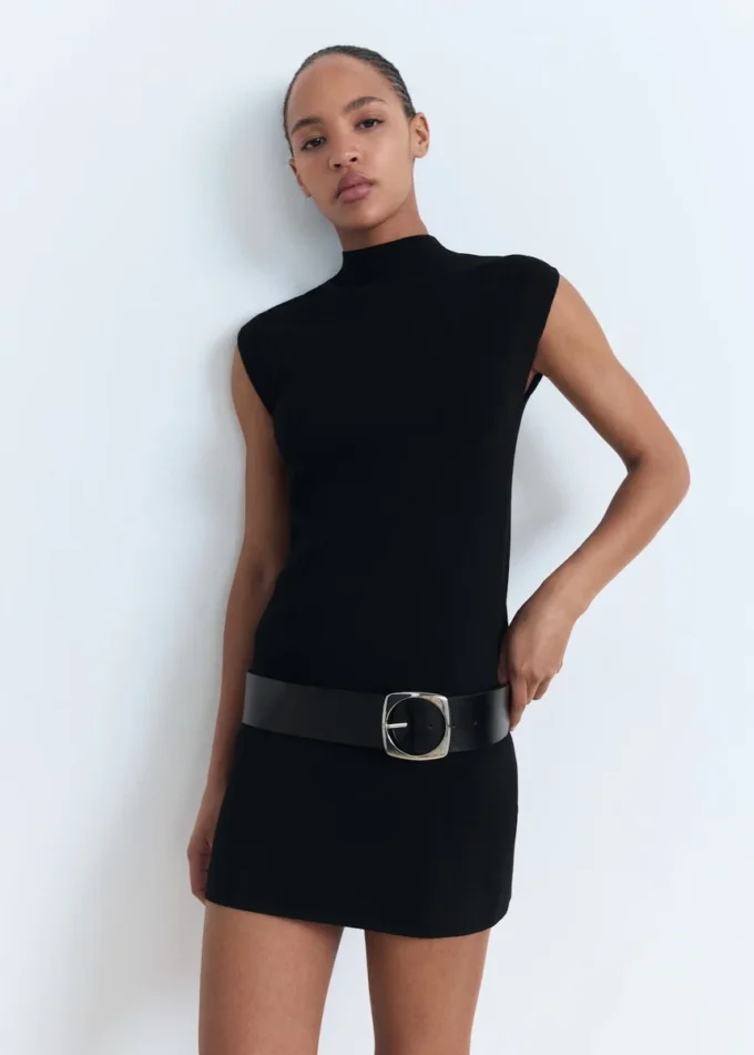 Robe en maille à col roulé Robe en maille à col roulé