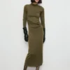 Robe en maille à col roulé Robe en maille à col roulé