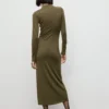 Robe en maille à col roulé Robe en maille à col roulé