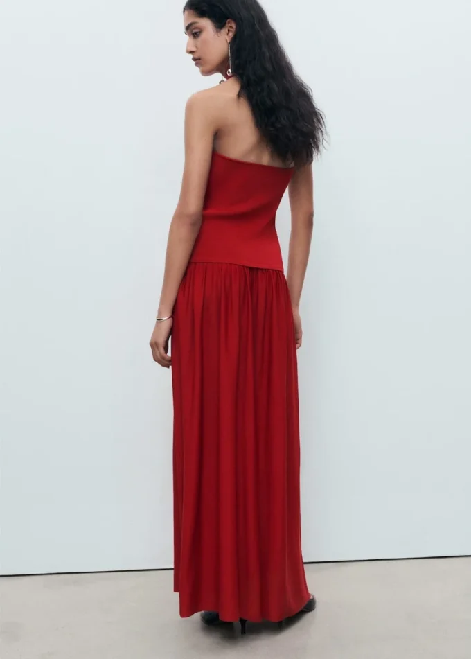 Robe en maille à encolure dos nu Robe en maille à encolure dos nu