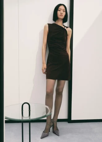 Robe en maille fine avec détail métallique