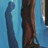 Robe en satin avec décolleté plongeant Robe en satin avec décolleté plongeant