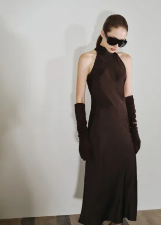 Robe en satin effet froissé