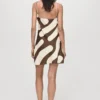Robe en satin imprimé Robe en satin imprimé