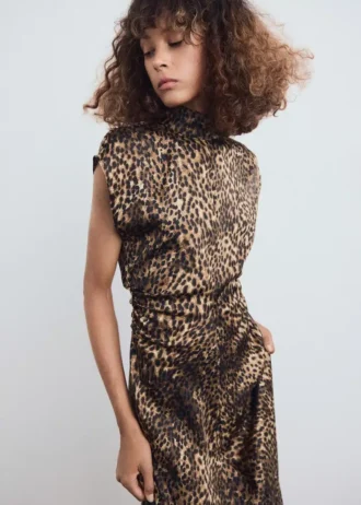 Robe en satin imprimé léopard