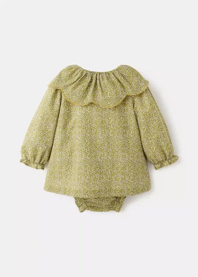 Robe et barboteuse à volants Robe et barboteuse à volants