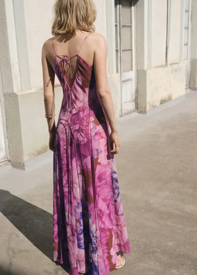 Robe à godets à motif floral Robe à godets à motif floral