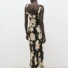 Robe à imprimé floral avec volants Robe à imprimé floral avec volants