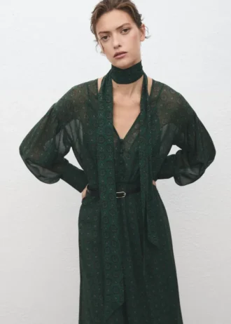 Robe imprimée avec foulard
