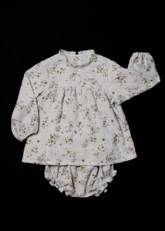Robe imprimée et cache-couche Robe imprimée et cache-couche