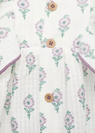 Robe imprimée et cache-couche