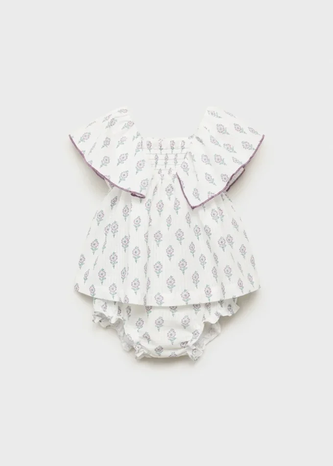 Robe imprimée et cache-couche Robe imprimée et cache-couche