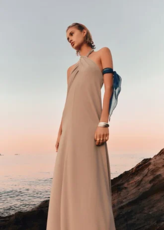 Robe longue dos nu
