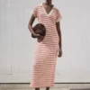 Robe longue en maille rayée Robe longue en maille rayée