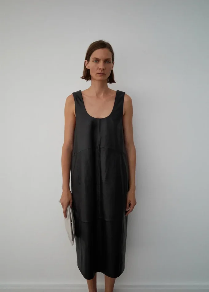 Robe midi 100 % cuir Robe midi 100 % cuir
