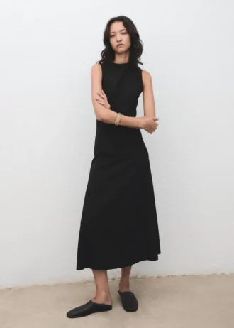 Robe midi avec coutures apparentes
