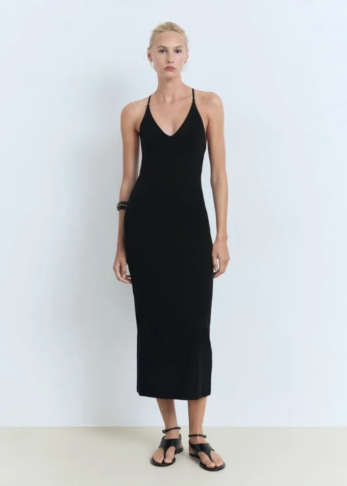 Robe midi avec décolleté dans le dos Robe midi avec décolleté dans le dos