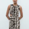 Robe midi avec découpes Robe midi avec découpes