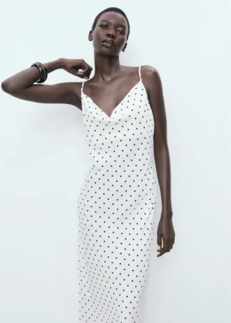 Robe midi avec encolure drapée