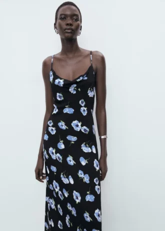 Robe midi avec encolure drapée