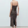 Robe midi froncée à imprimé léopard Robe midi froncée à imprimé léopard
