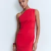 Robe plissée asymétrique Robe plissée asymétrique