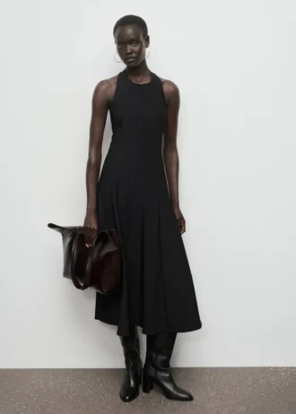 Robe plissée à dos nu