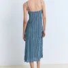Robe rayée froncée Robe rayée froncée