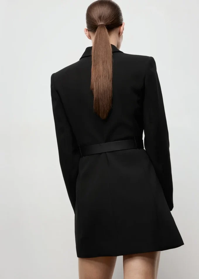 Robe style blazer avec ceinture Robe style blazer avec ceinture